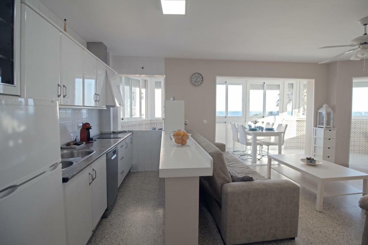 Beach Apartment El Faro Torrox Exterior photo